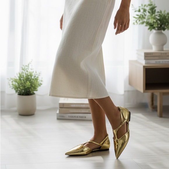 Worthington Shoes - Worthington Gold Pointed Heels